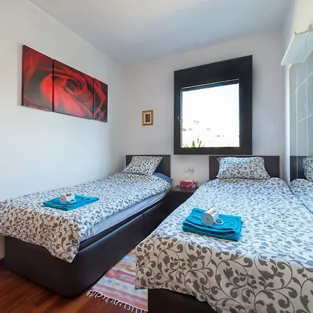 Apartment Jie *